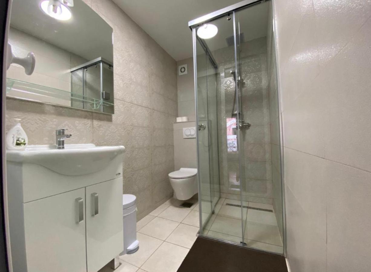 Veselinka Apartments & Rooms Budva Bagian luar foto