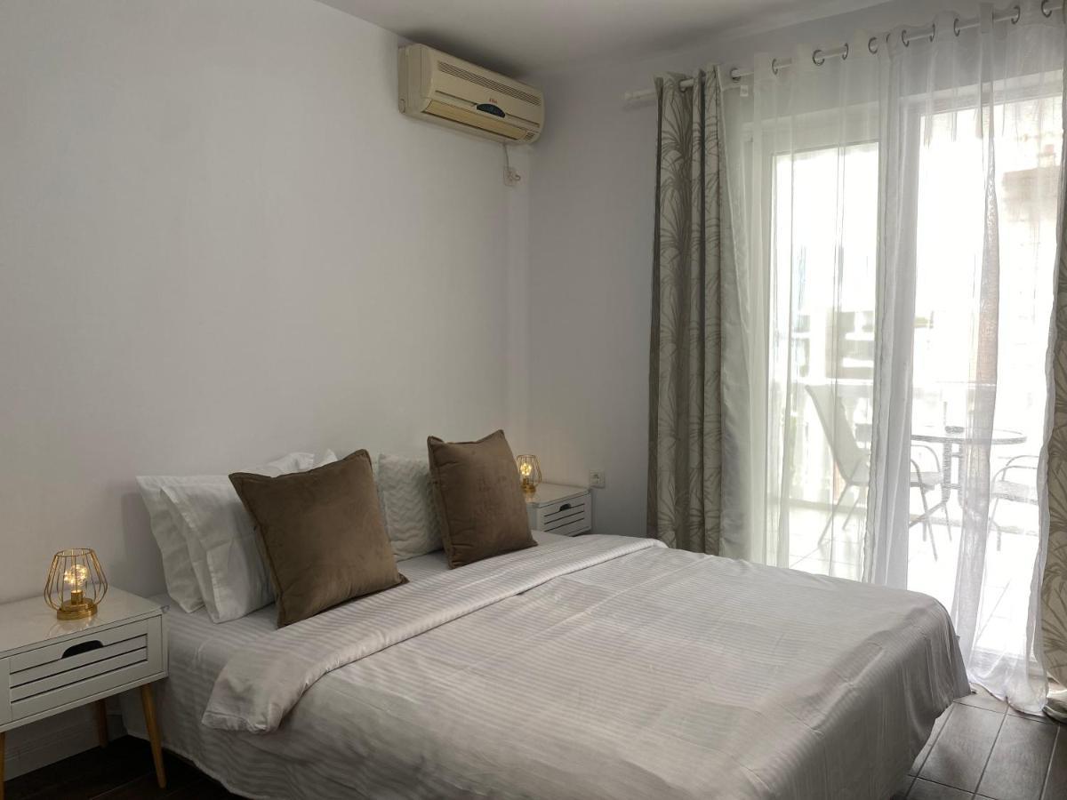 Veselinka Apartments & Rooms Budva Bagian luar foto