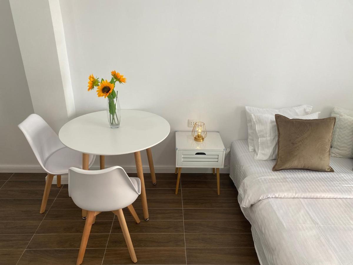 Veselinka Apartments & Rooms Budva Bagian luar foto