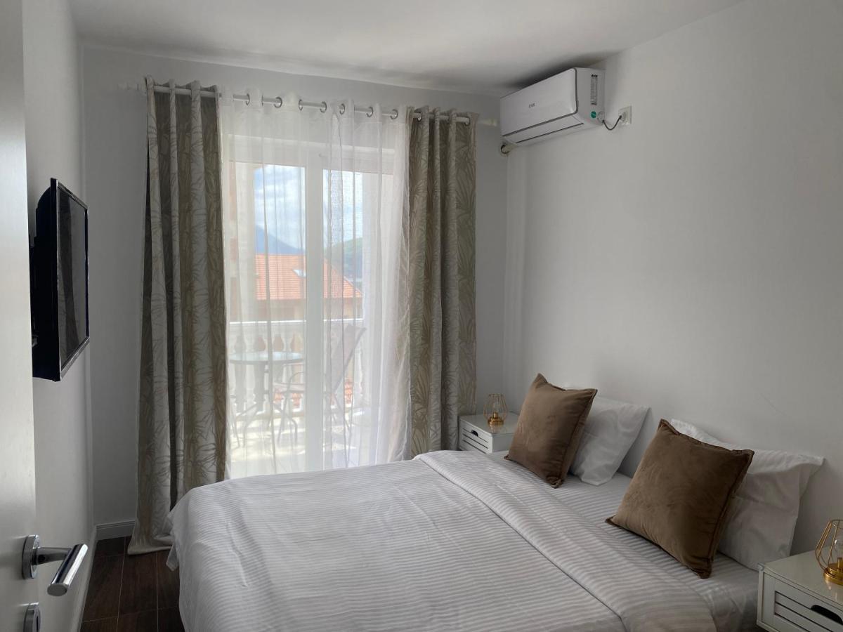 Veselinka Apartments & Rooms Budva Bagian luar foto