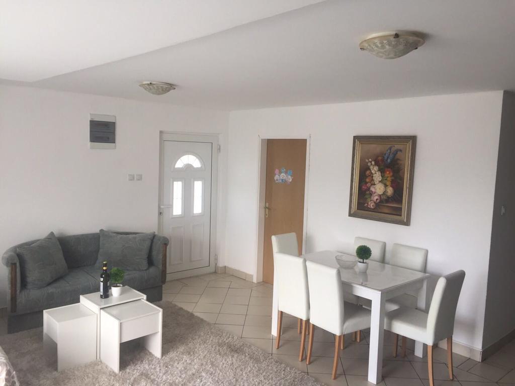 Veselinka Apartments & Rooms Budva Bagian luar foto