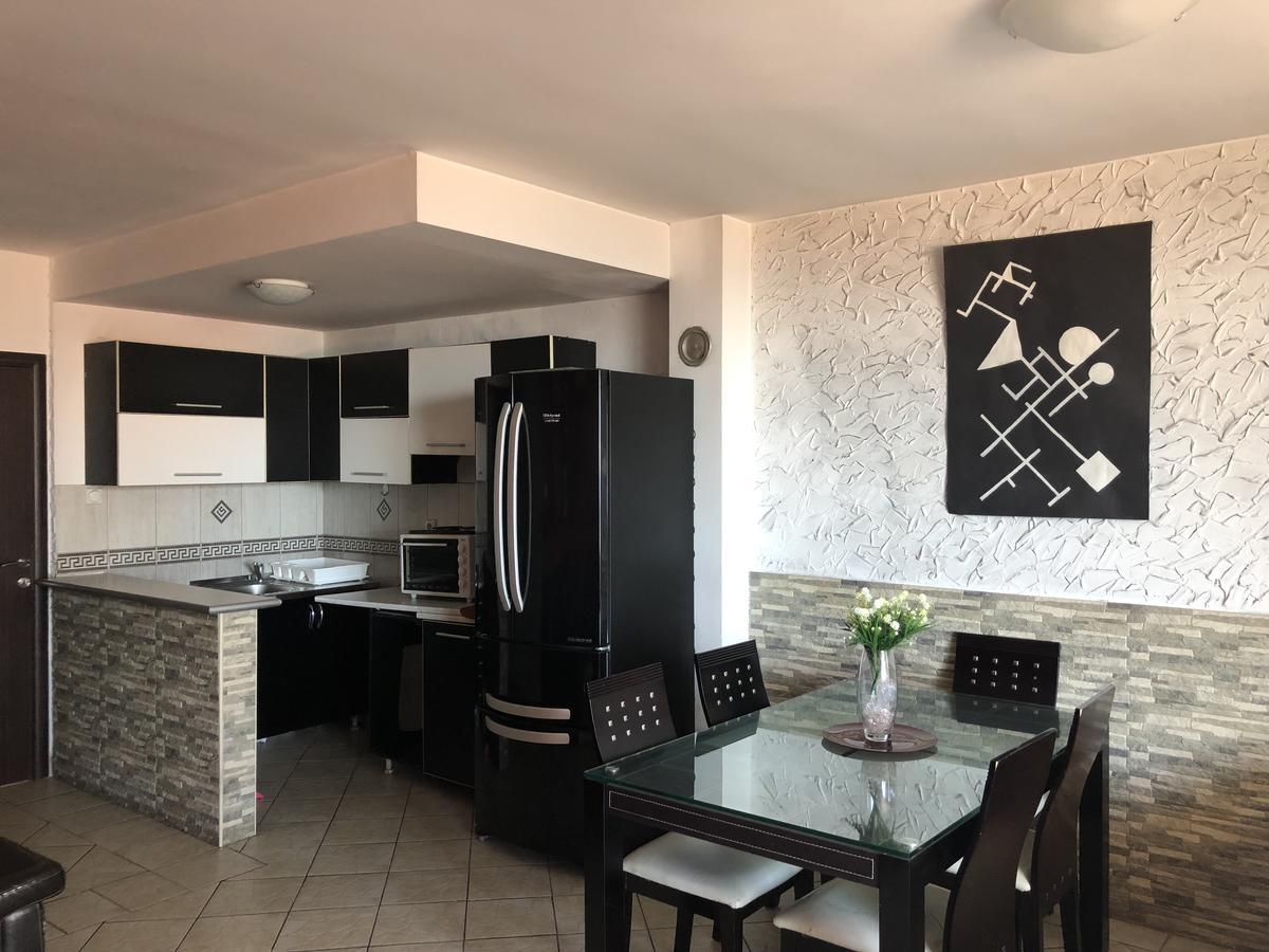 Veselinka Apartments & Rooms Budva Bagian luar foto