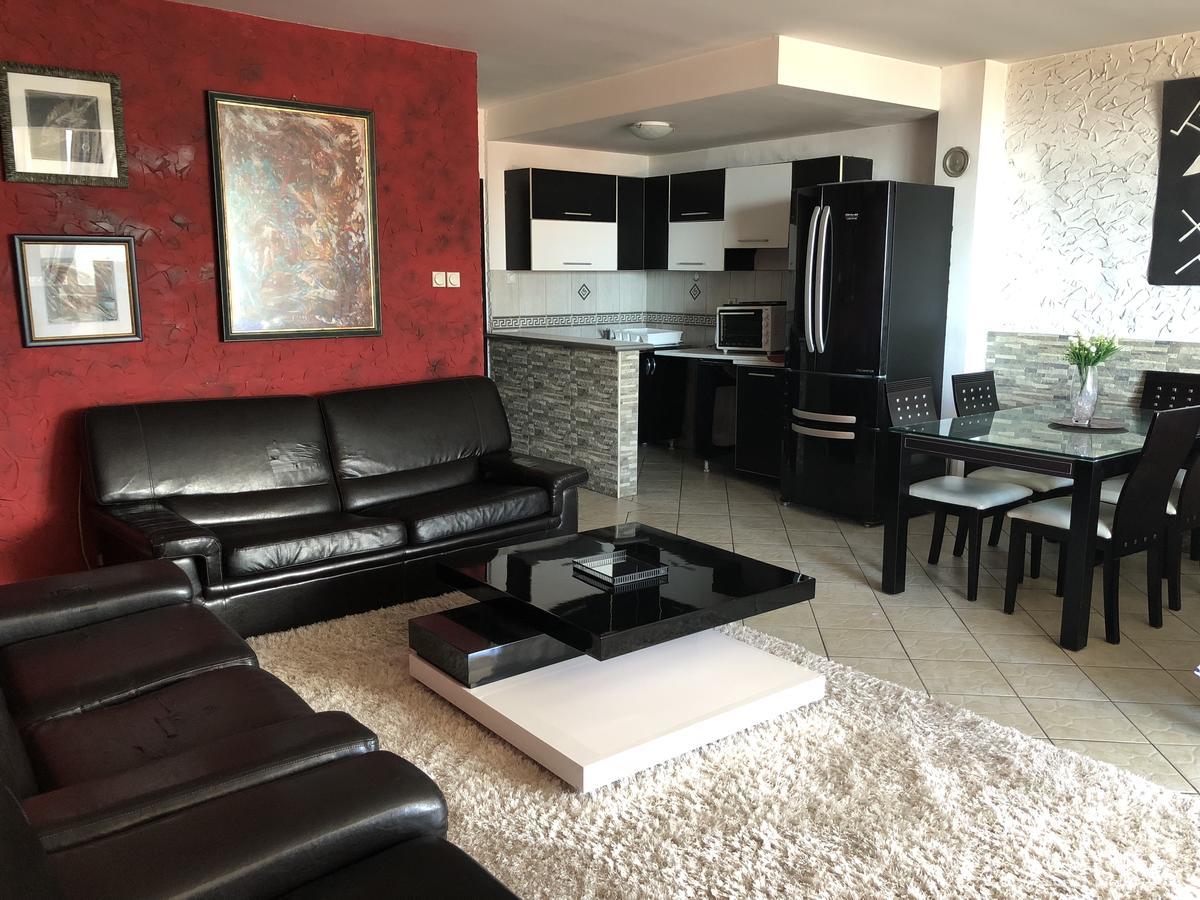 Veselinka Apartments & Rooms Budva Bagian luar foto