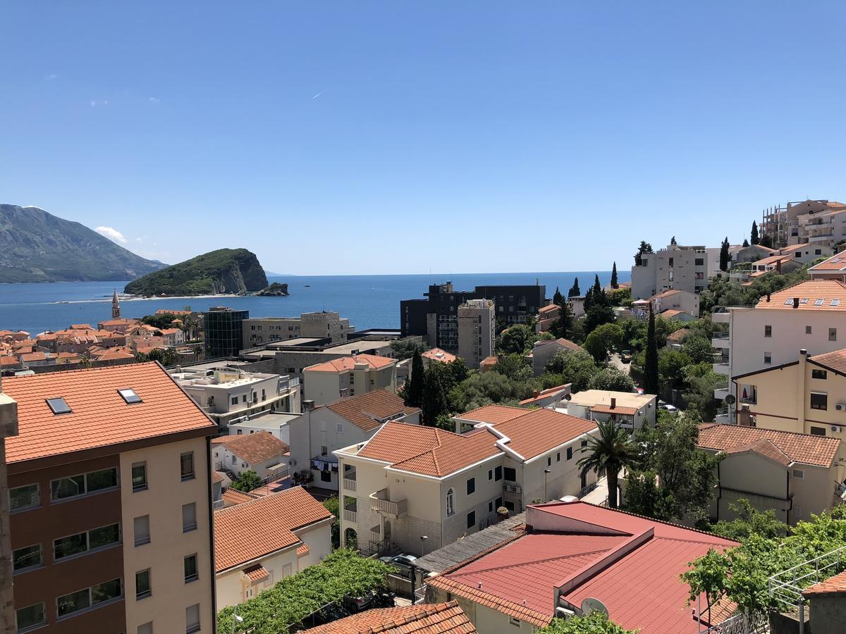 Veselinka Apartments & Rooms Budva Bagian luar foto