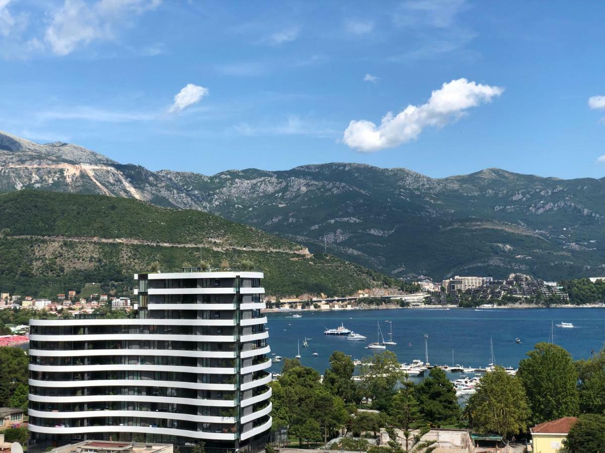 Veselinka Apartments & Rooms Budva Bagian luar foto