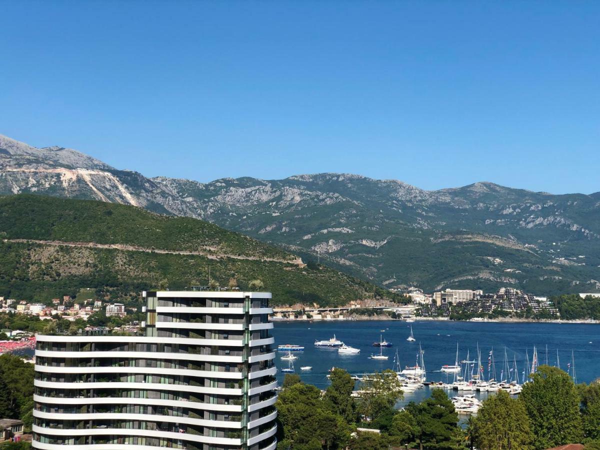 Veselinka Apartments & Rooms Budva Bagian luar foto