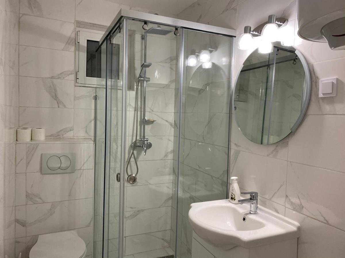 Veselinka Apartments & Rooms Budva Bagian luar foto