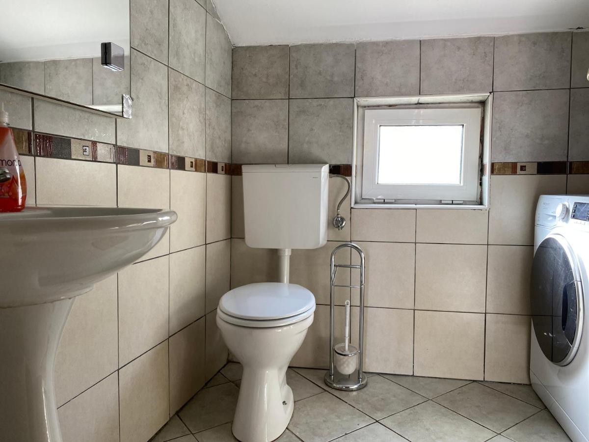 Veselinka Apartments & Rooms Budva Bagian luar foto
